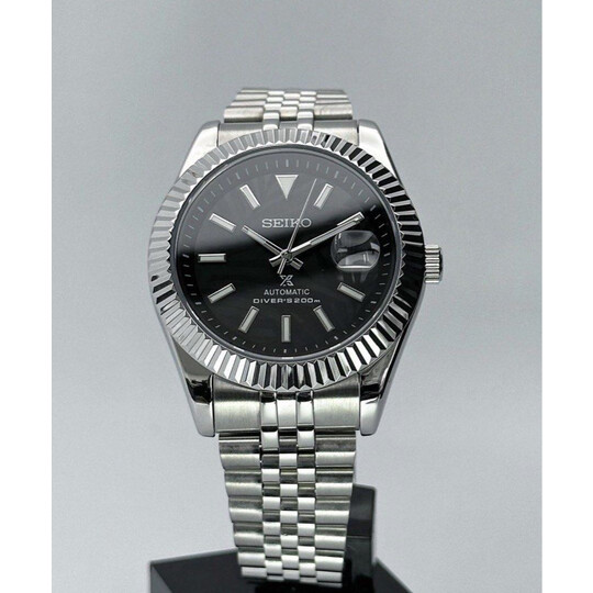 Custom Seiko Mod • Black Palm Motif Datejust • 41mm